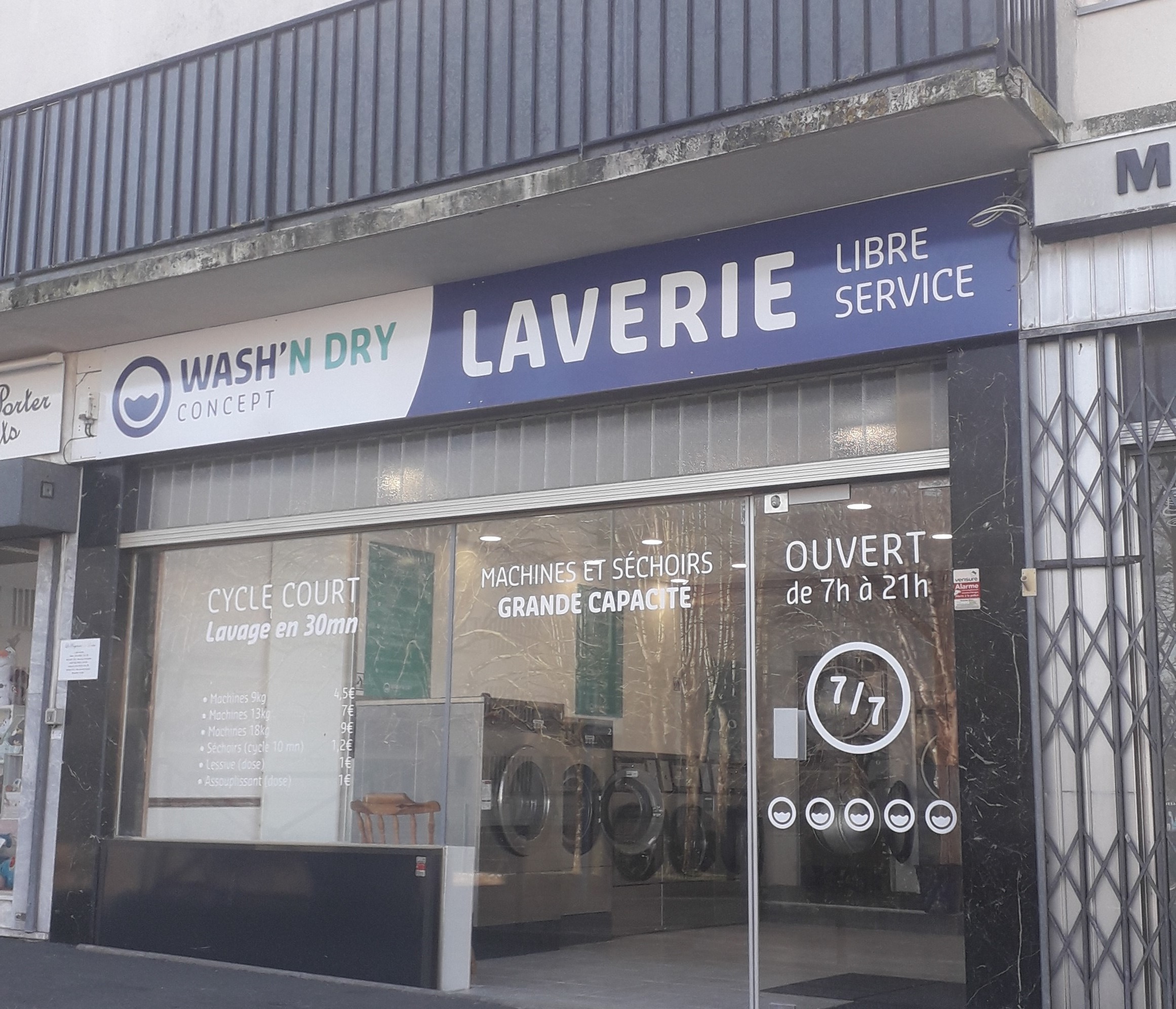 LAVERIE BALLANCOURT SUR ESSONNE